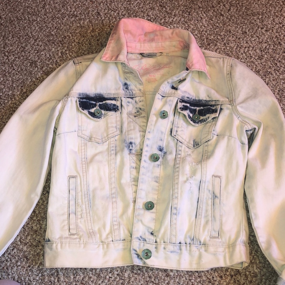 WHITE AND PINK JEAN JACKET